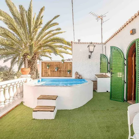 Frida Kahlo House Con Piscina Y Vistas Al Mar By Lightbooking *